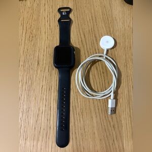 Apple Watch Series 2 42mm Smartwatch (Gold Aluminum Case)